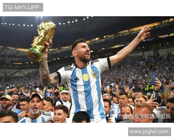 全球足坛十大传奇球星精彩瞬间汇聚 展现他们非凡技艺与伟大成就 全球足坛十大传奇球星精彩瞬间汇聚 展现他们非凡技艺与伟大成就