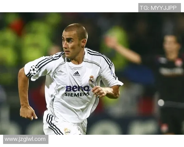 全球足球百大球星排行榜揭晓 传奇巨星与新兴力量的巅峰对决 全球足球百大球星排行榜揭晓 传奇巨星与新兴力量的巅峰对决